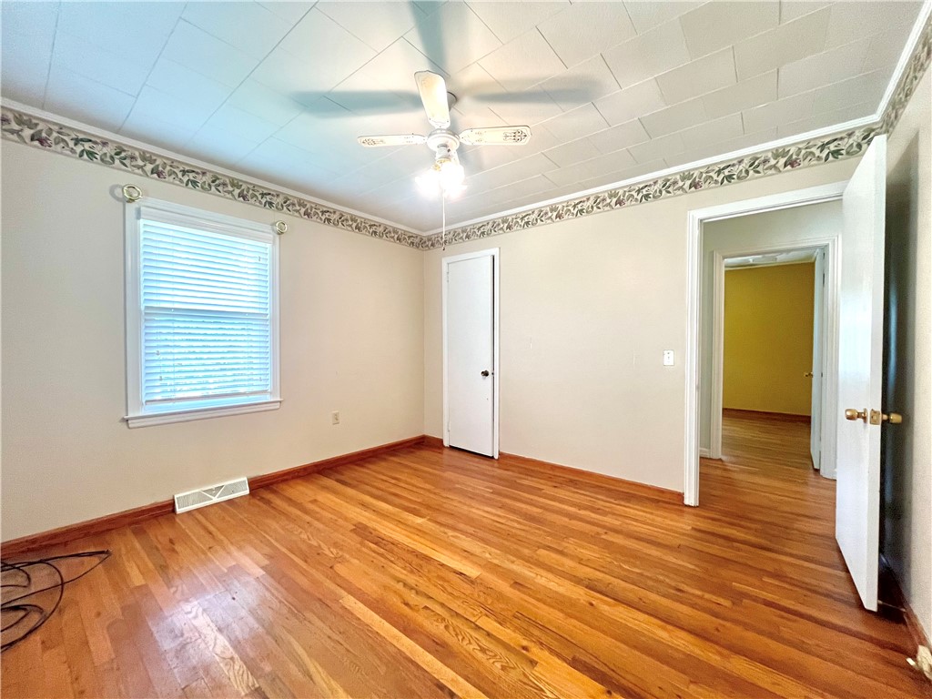 878 Pickett Post Road Walhalla, SC 29691 - Photo 9 of 28 Gallery Image 9