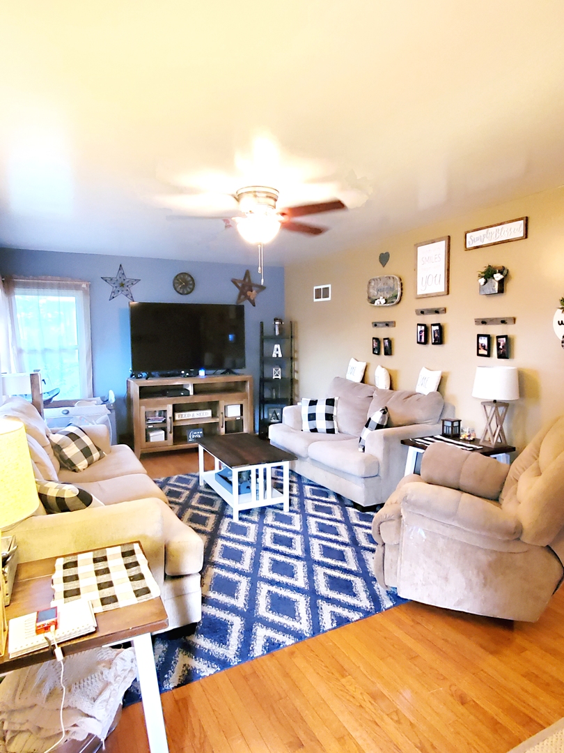 404 Red Oak Road Walnut, IL 61376 - Photo 12 of 81