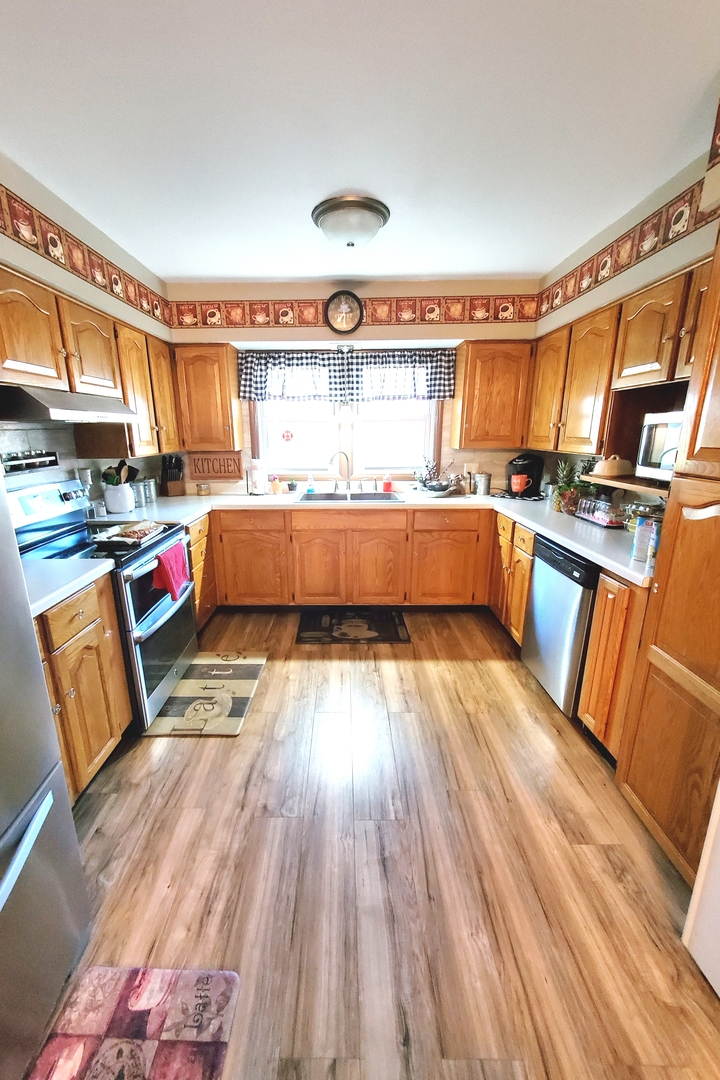 404 Red Oak Road Walnut, IL 61376 - Photo 18 of 81
