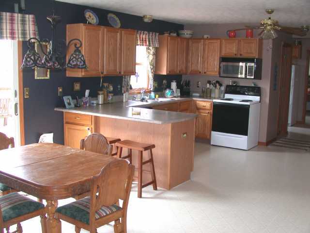 6229 Harvest Street Springfield, OH 45502 - Photo 7 of 13
