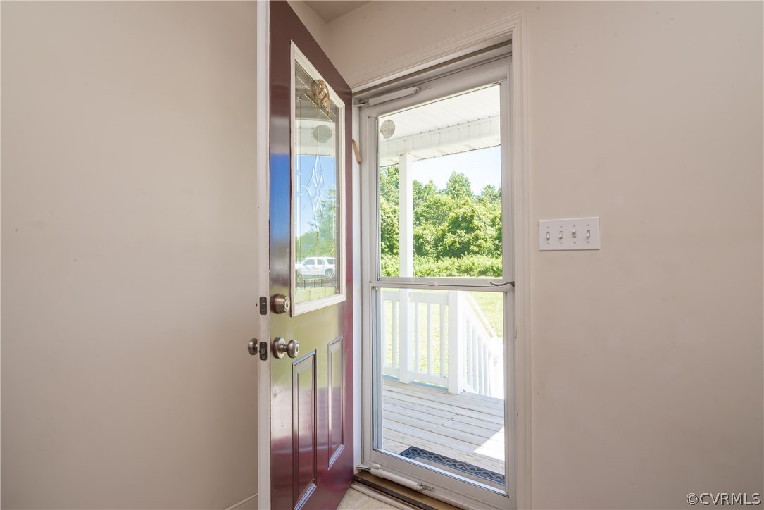 17127 Loving Union Road Disputanta, VA 23842 - Photo 4 of 26 a view of an front door