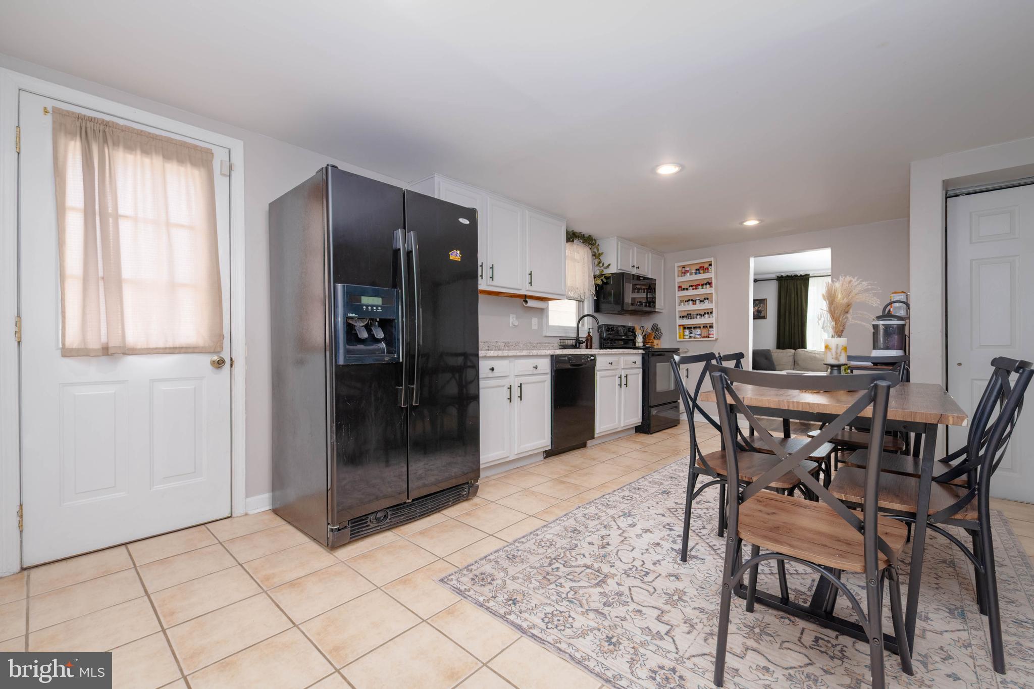 608 Cresswell Road Baltimore, MD 21225 - Photo 11 of 53 Kitchen