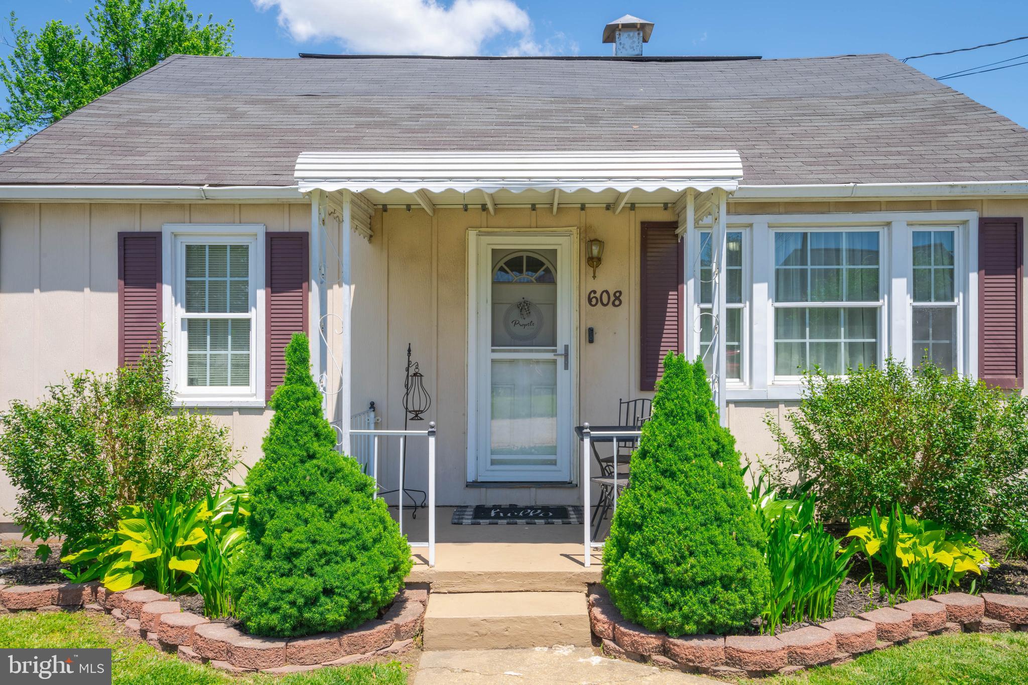 608 Cresswell Road Baltimore, MD 21225 - Photo 3 of 53 Exterior Front