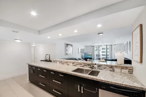 $350,000 | 1147 Hillsboro Mile, Unit 505, Hillsboro Beach, FL 33062
