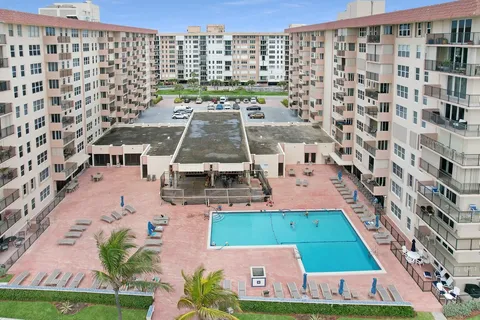 $350,000 | 1147 Hillsboro Mile, Unit 505, Hillsboro Beach, FL 33064