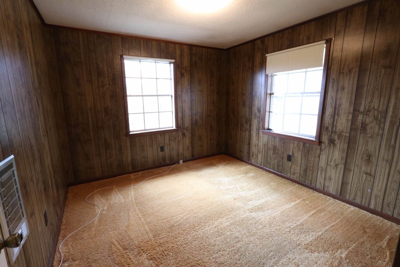 22393 Highway 18 Raleigh, MS 39153 - Photo 13 of 19 Photo 13