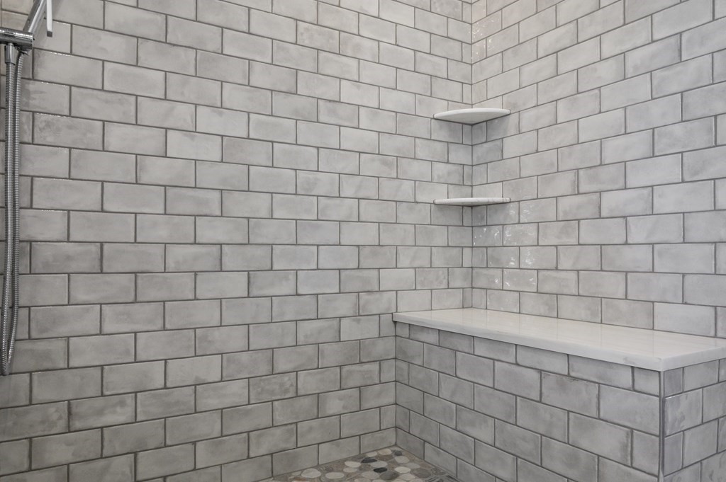 27 Trinity Street Danvers, MA 01923 - Photo 11 of 27