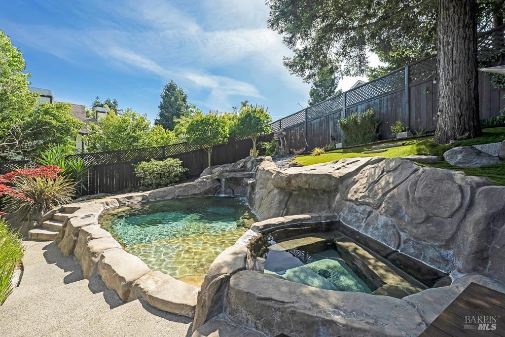 1515 San Ramon Way Santa Rosa, CA 95409 - Photo 50 of 75