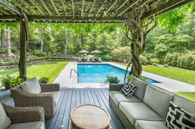 $35,000 | 54 Johnson Avenue, Southampton, NY 11968