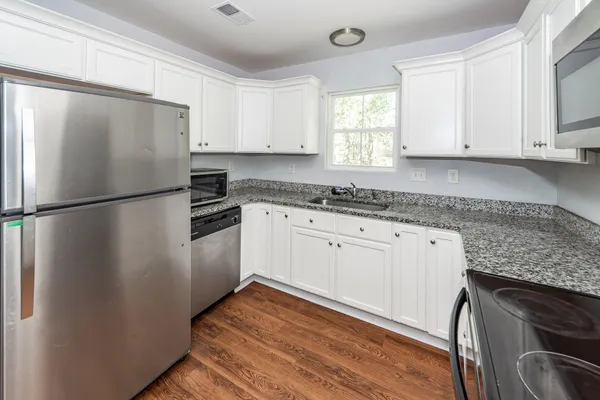 $1,700 | 211 White Street, Unit B, Moncks Corner, SC 29461