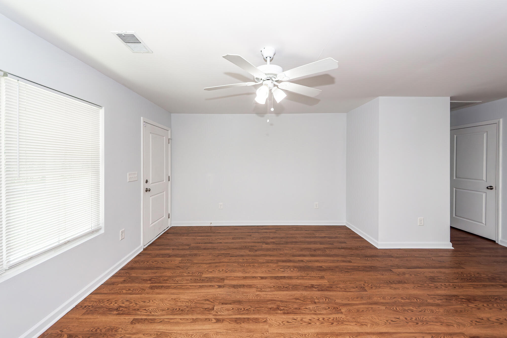 211 White Street, Unit B Moncks Corner, SC 29461 - Photo 4 of 29 04