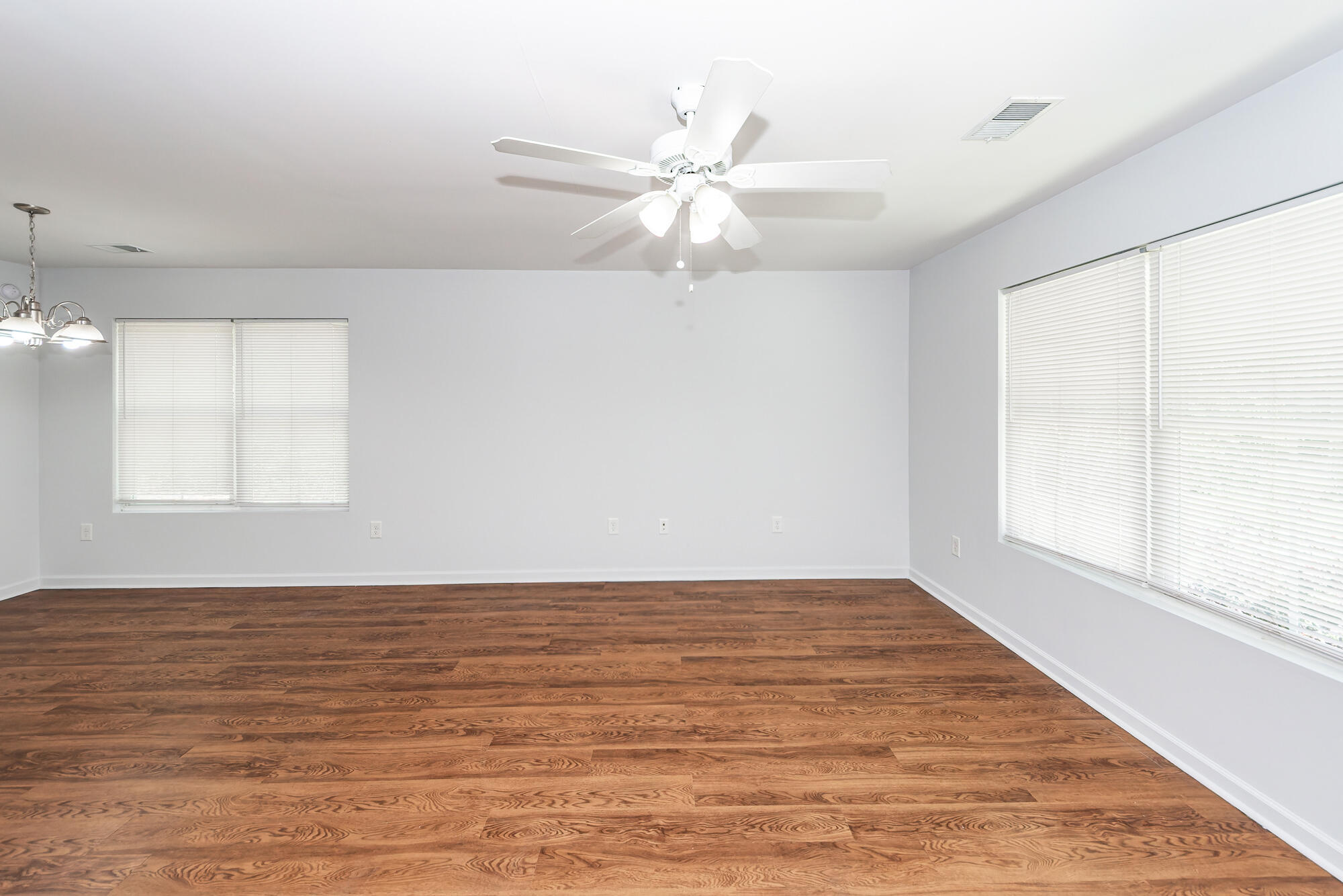 211 White Street, Unit B Moncks Corner, SC 29461 - Photo 7 of 29 07