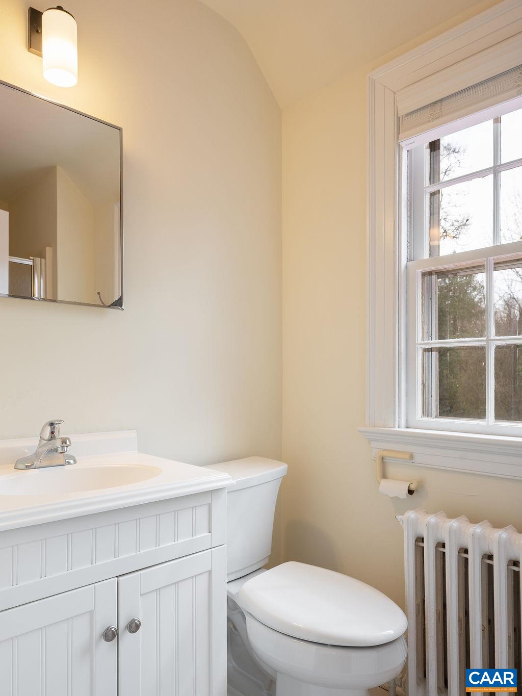 1702 Rugby Avenue Charlottesville, VA 22903 - Photo 18 of 33 Gallery Image 18