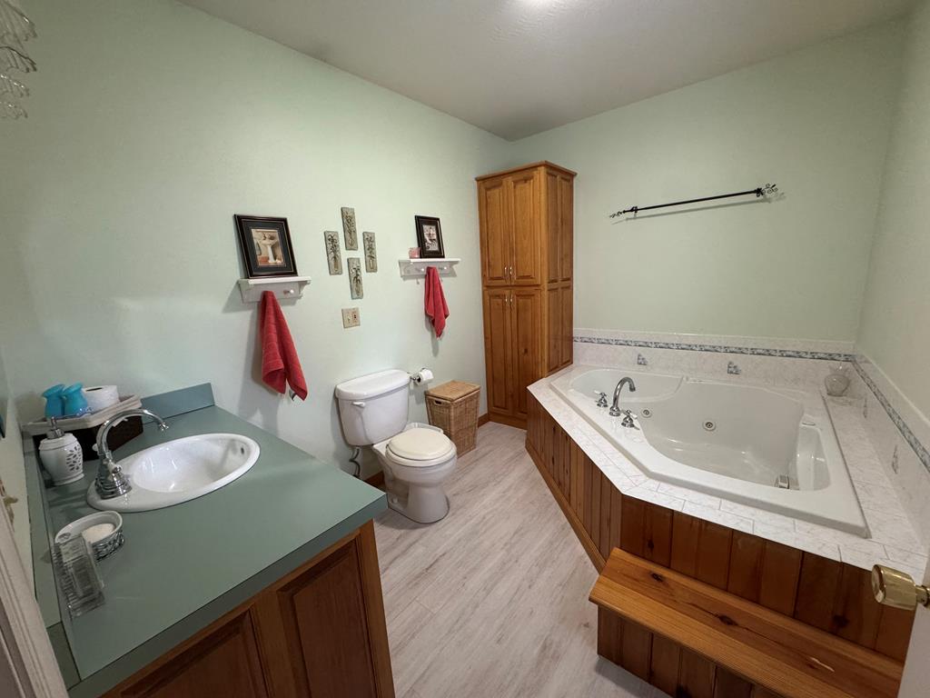 351 Hess Lively Road Mount Hope, WV 25880 - Photo 38 of 55 Gallery Image 38