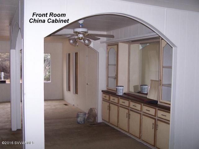 4030 East Aztec Road Rimrock, AZ 86335 - Photo 15 of 19 Dining Area