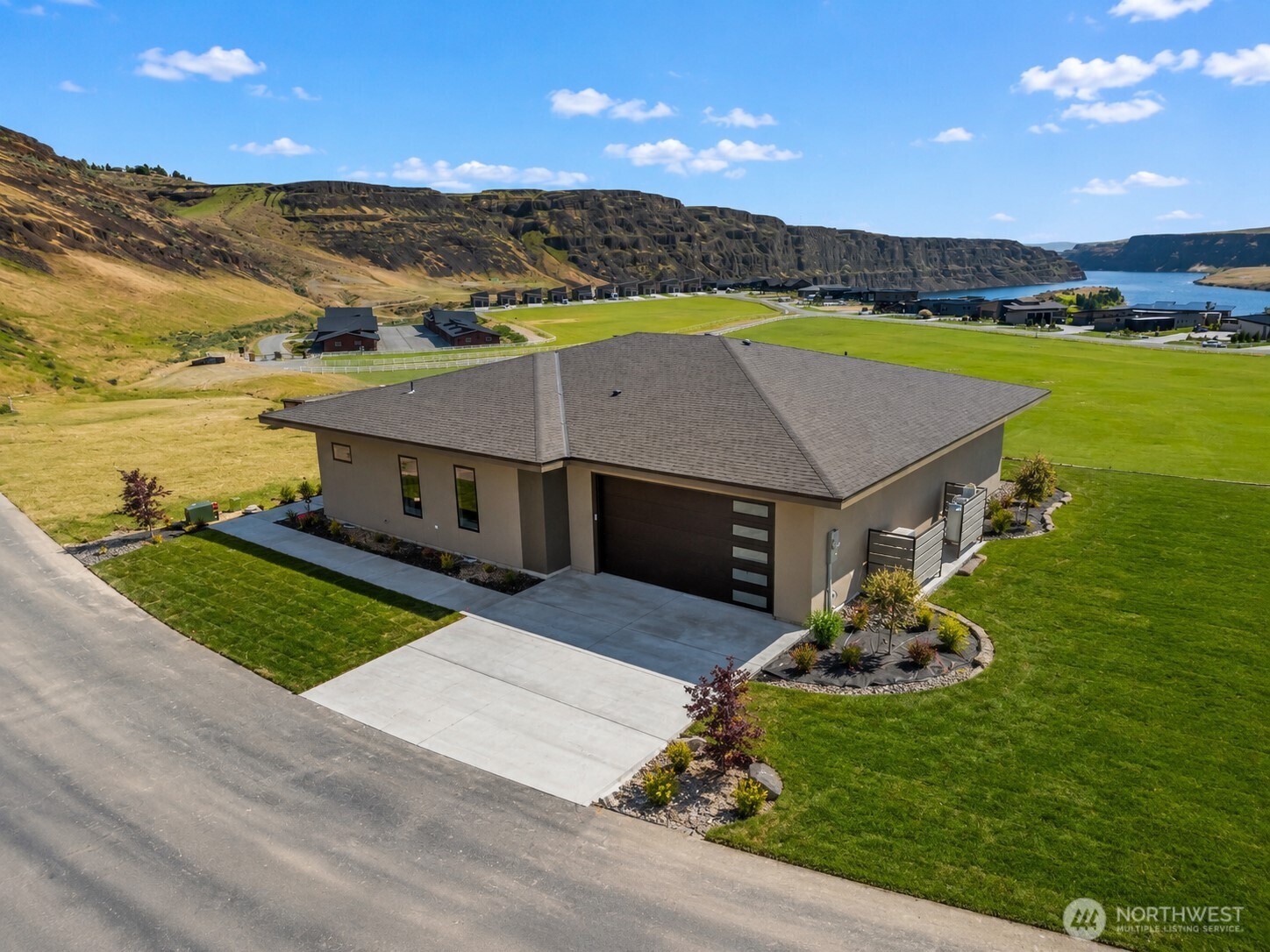 9604 Ridgeview Drive Northwest Quincy, WA 98848 - Photo 5 of 30