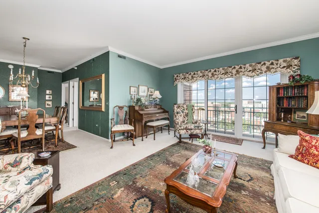 $559,999 | 750 Pearson Street, Unit 904, Des Plaines, IL 60016
