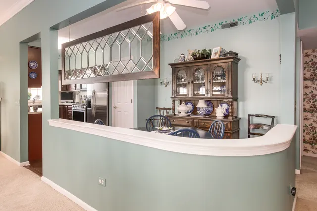 $559,999 | 750 Pearson Street, Unit 904, Des Plaines, IL 60016