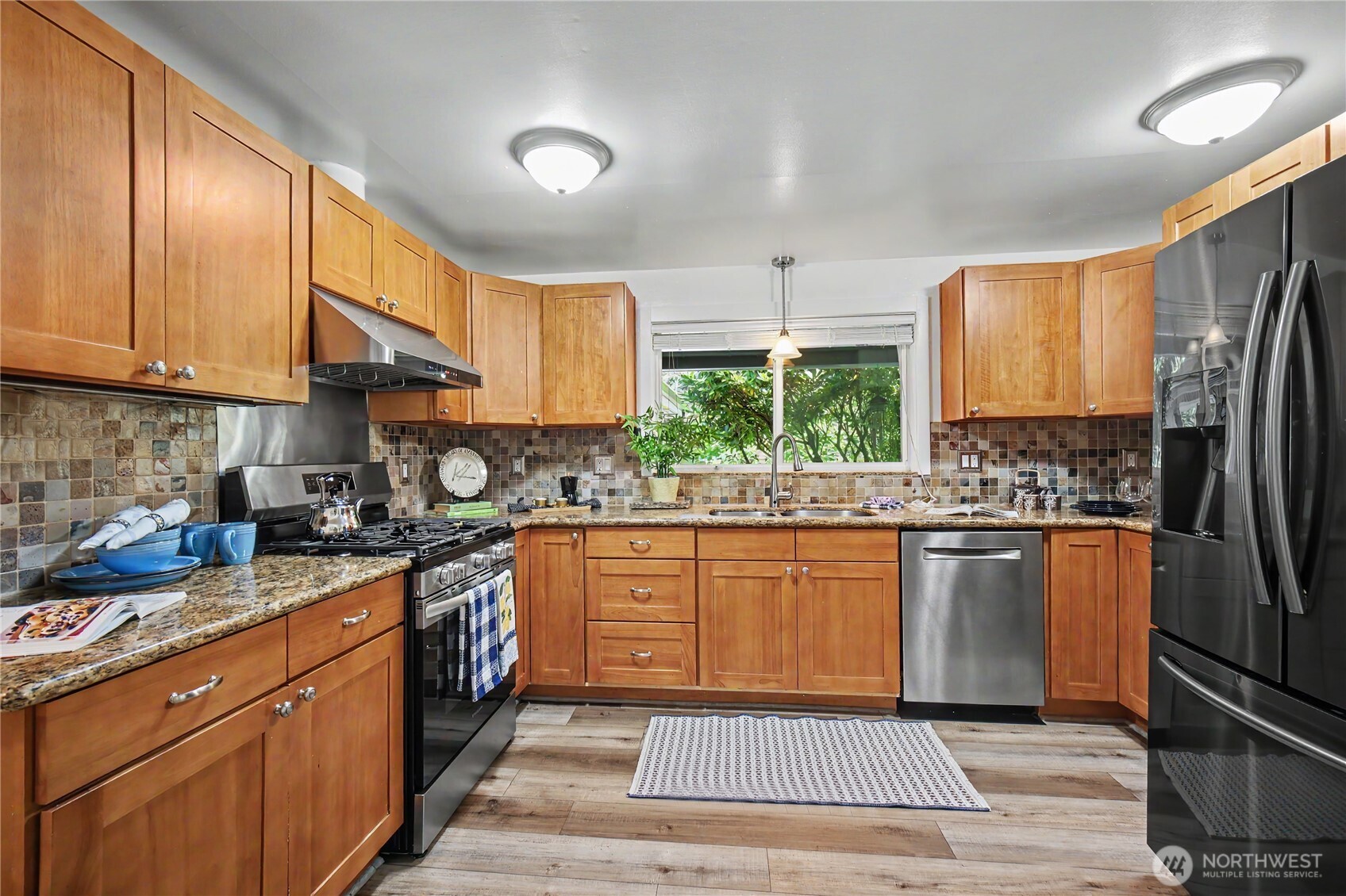 12255 Southeast 184th Street Renton, WA 98058 - Photo 11 of 38 Gallery Image 11