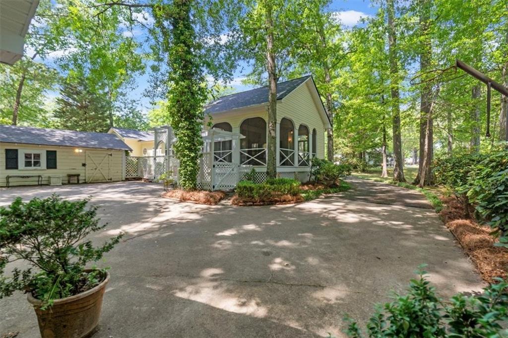 101 Oakwood Street Northwest Rome, GA 30165 - Photo 7 of 64