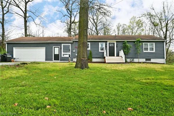 $235,000 | 3110 Williams Street Northwest, Warren, OH 44481