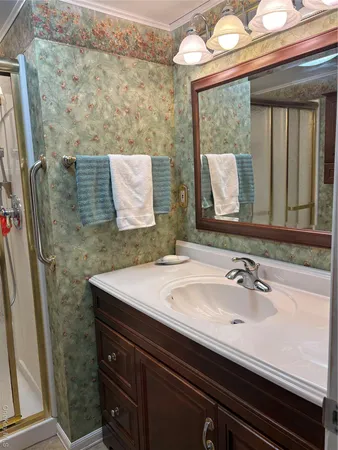 $199,999 | 525-207 Riverleigh Avenue, Unit 207, Riverhead, NY 11901