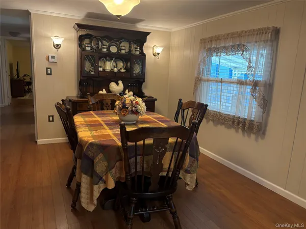 $199,999 | 525-207 Riverleigh Avenue, Unit 207, Riverhead, NY 11901