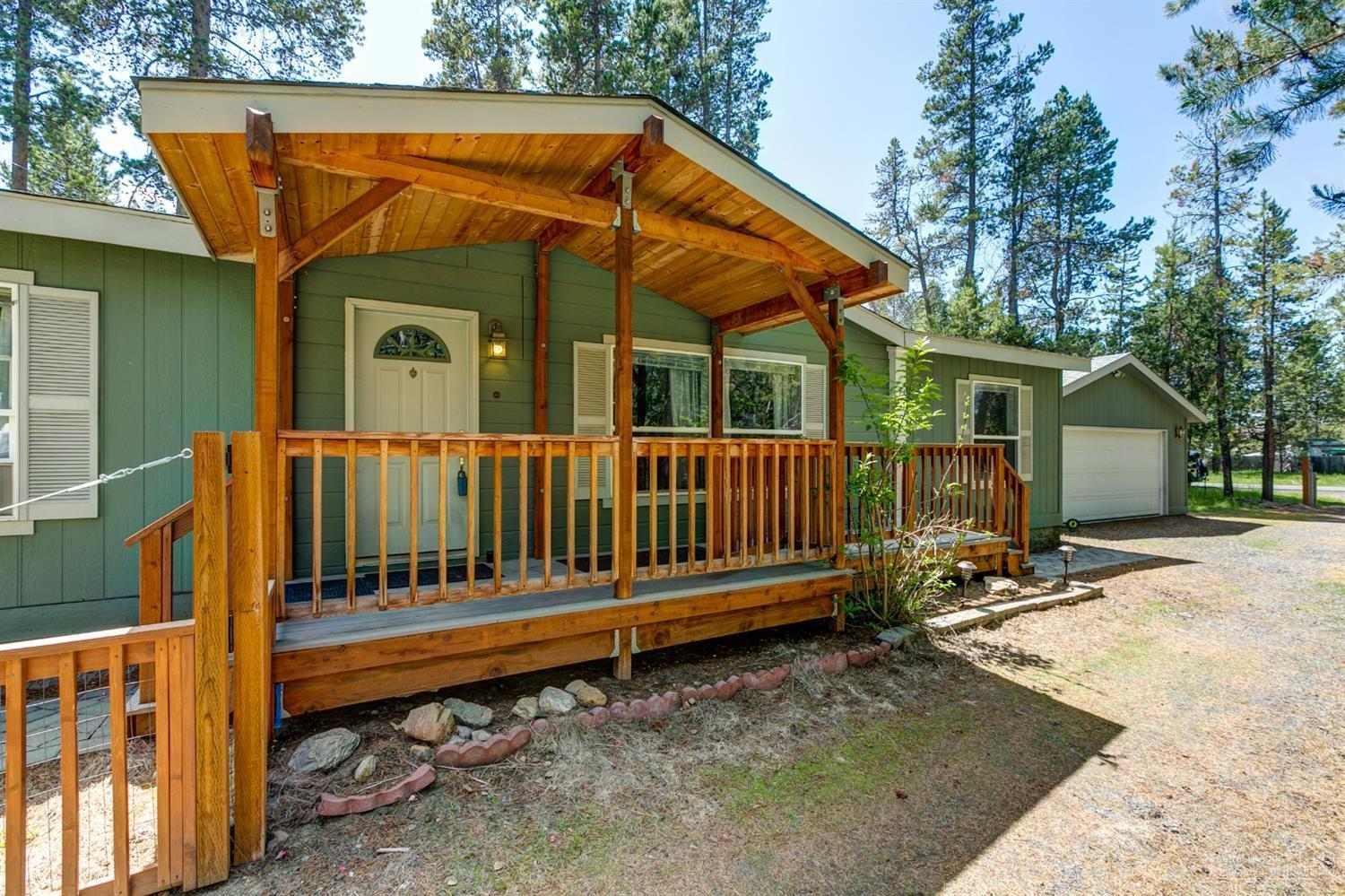 55790 Swan Road Bend, OR 97707 - Photo 1 of 19 Primary Photo