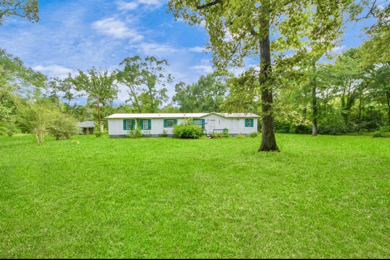 13891 Creighton Road Conroe, TX 77302 - Photo 5 of 29