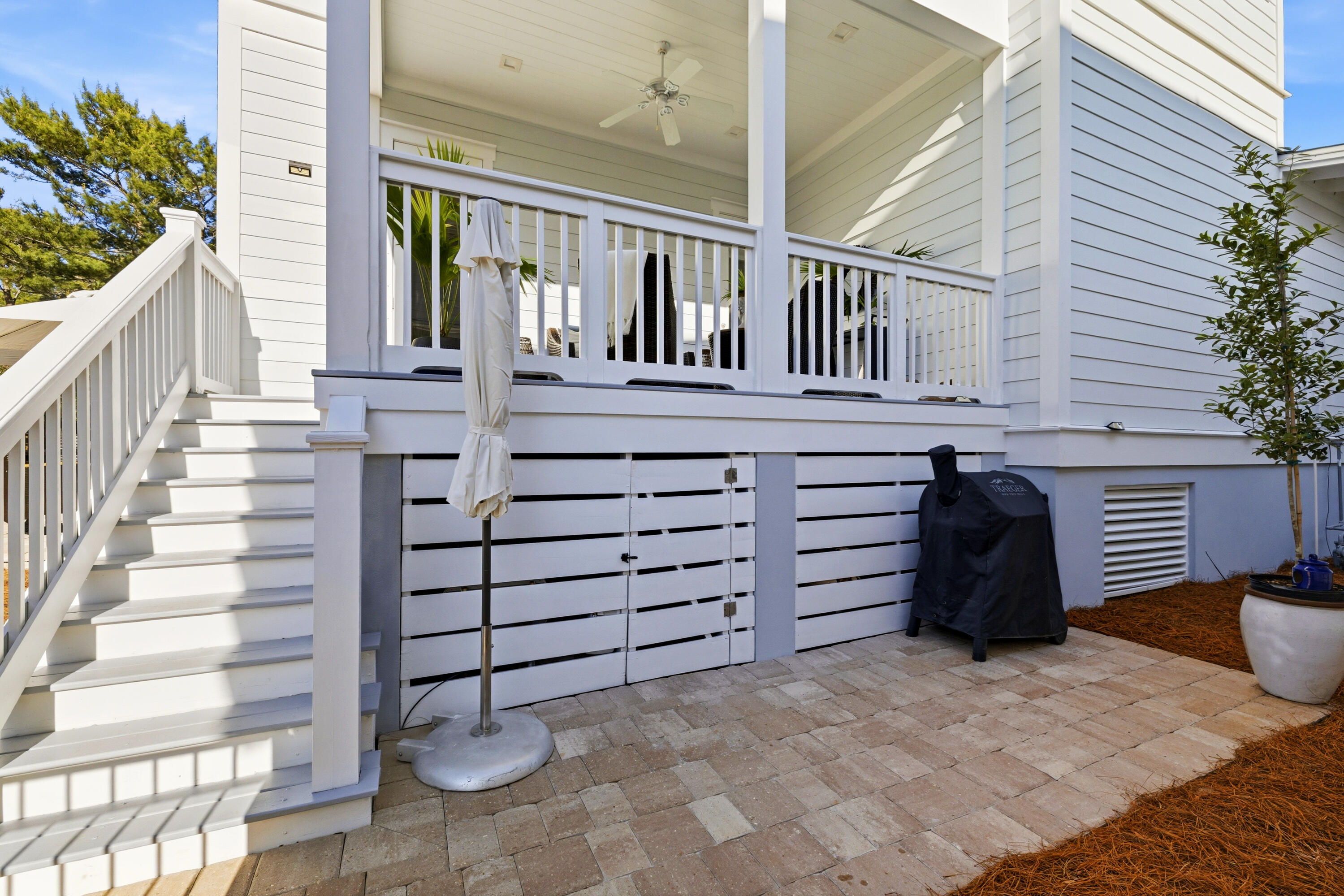 410 Gulfview Circle Santa Rosa Beach, FL 32459 - Photo 55 of 76 a view of entryway with a front door