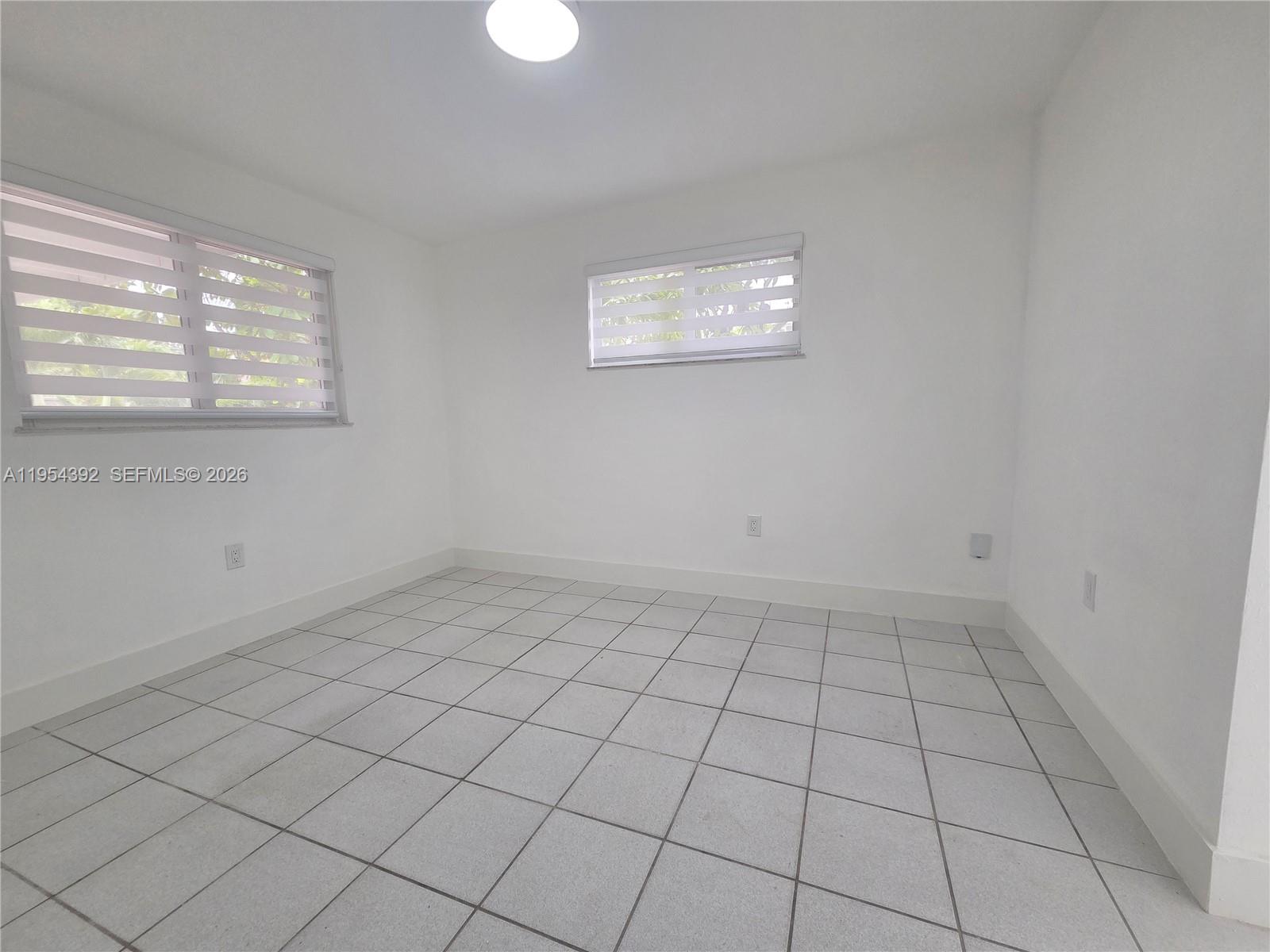 6240 Southwest 21st Street Miami, FL 33155 - Photo 8 of 11