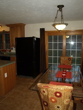 9 A Vinton Road Charlton, MA 01507 - Photo 7 of 23 a room with furniture and window