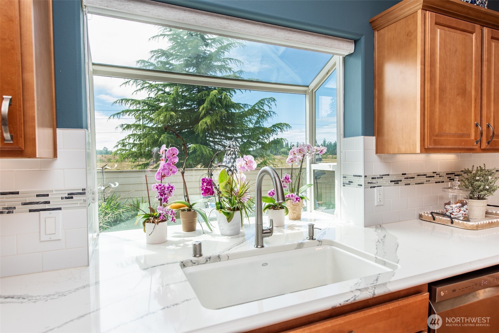 120 Cascadia Loop Sequim, WA 98382 - Photo 12 of 40 Gallery Image 12