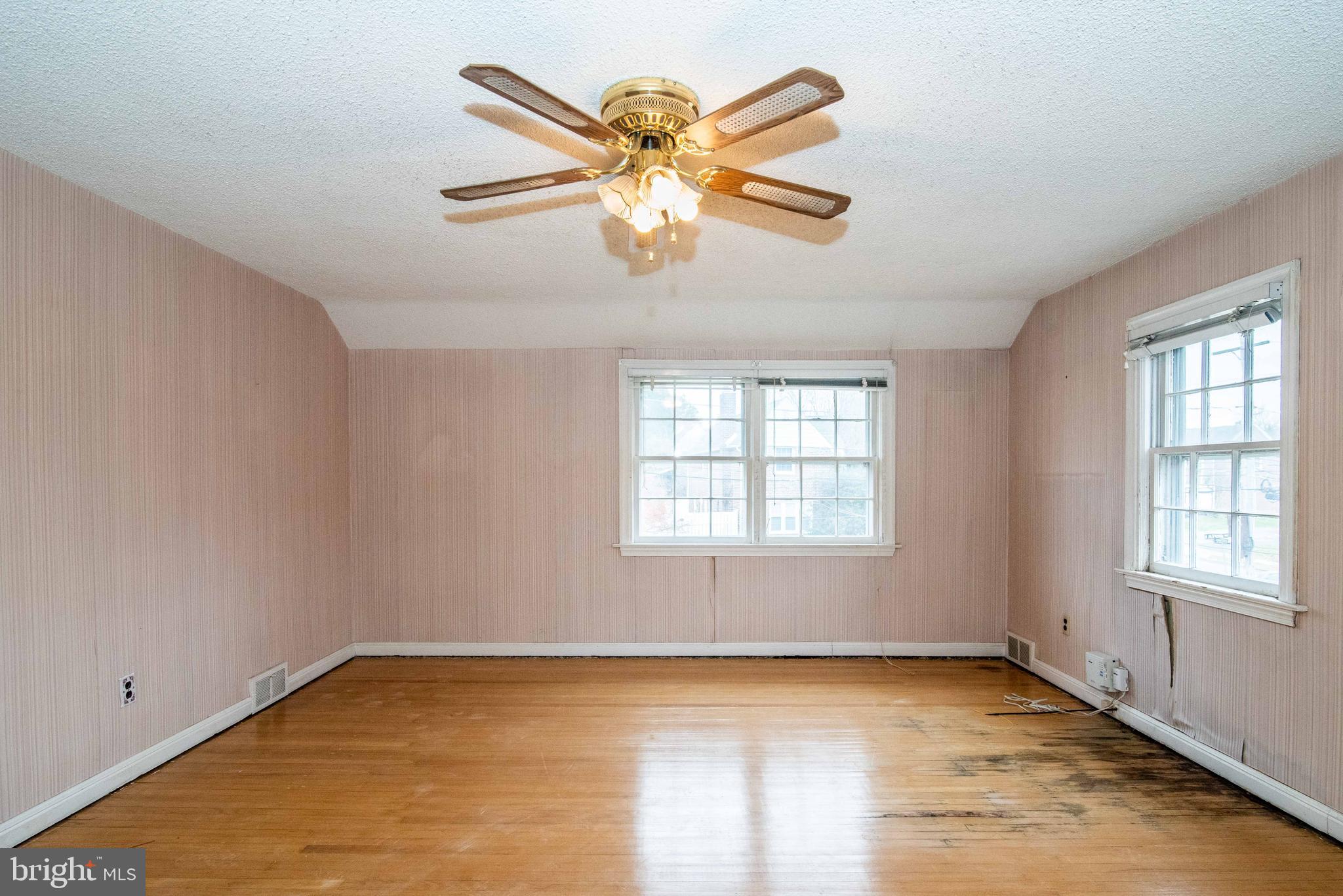 6 North Alford Road Springfield, PA 19064 - Photo 16 of 32 Bedroom 1