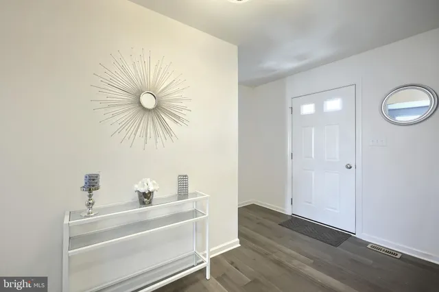 $399,900 | 1705 Fountain Rock Drive, Dover, PA 17315