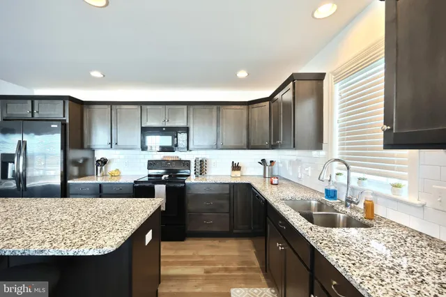 $399,900 | 1705 Fountain Rock Drive, Dover, PA 17315