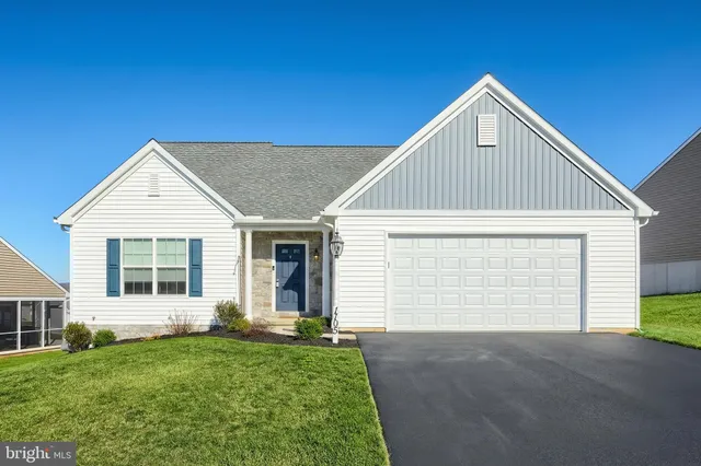 $399,900 | 1705 Fountain Rock Drive, Dover, PA 17315