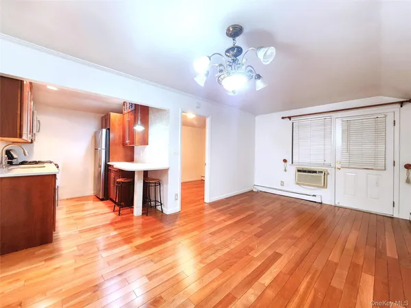 $2,600 | 140-18 33rd Avenue, Unit 104 | Flushing
