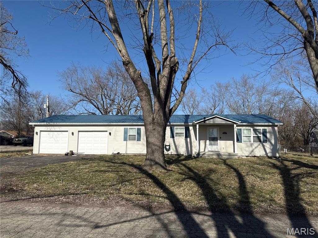 2654 3rd Street Doe Run, MO 63637 - Photo 2 of 25