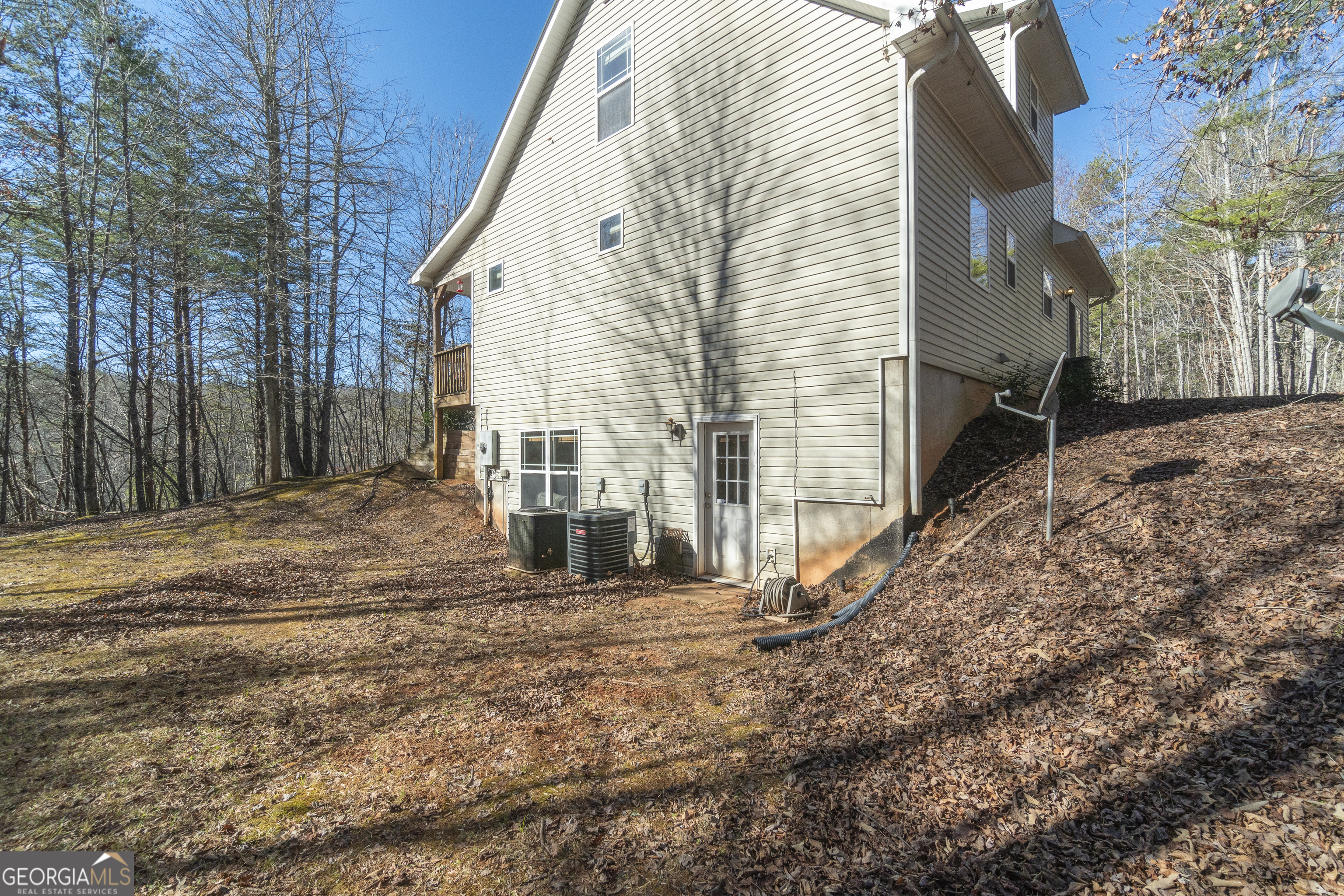 576 Stanley Nix Road Cleveland, GA 30528 - Photo 6 of 44