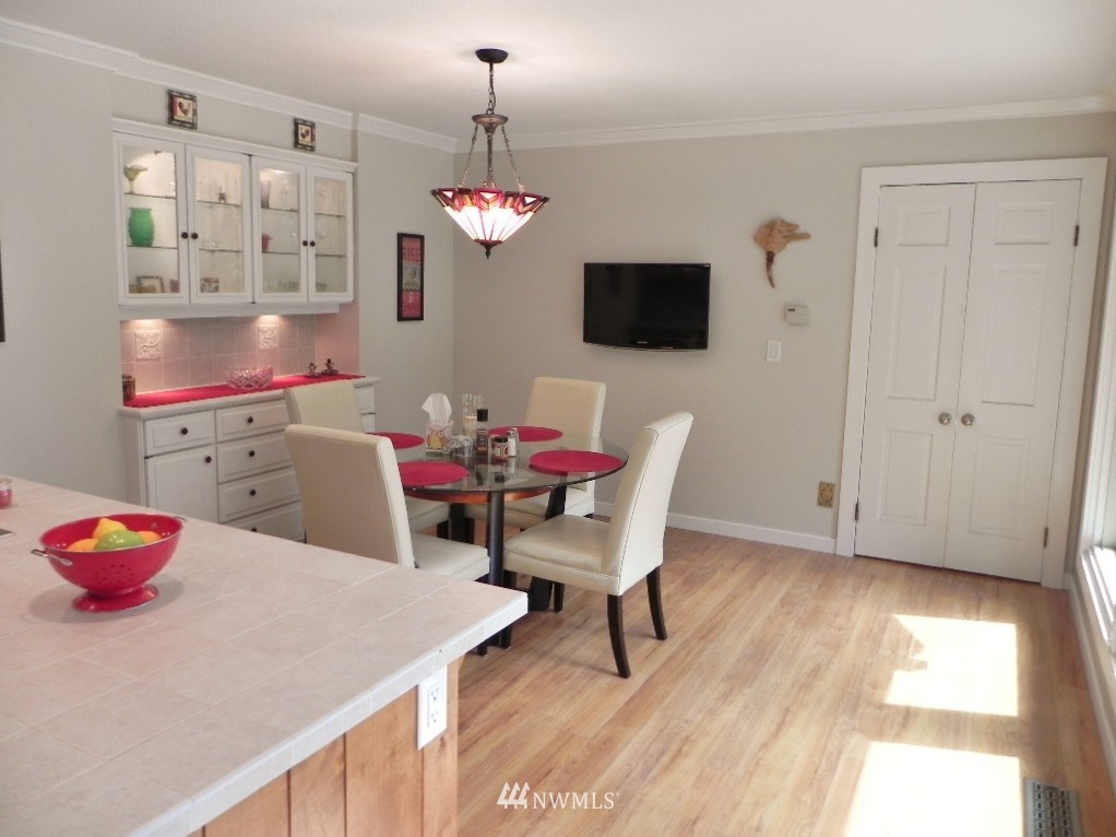 5533 Grandview Road Arlington, WA 98223 - Photo 4 of 15 Gallery Image 4