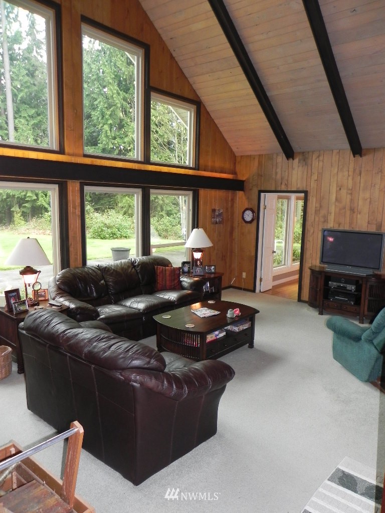 5533 Grandview Road Arlington, WA 98223 - Photo 6 of 15 Gallery Image 6
