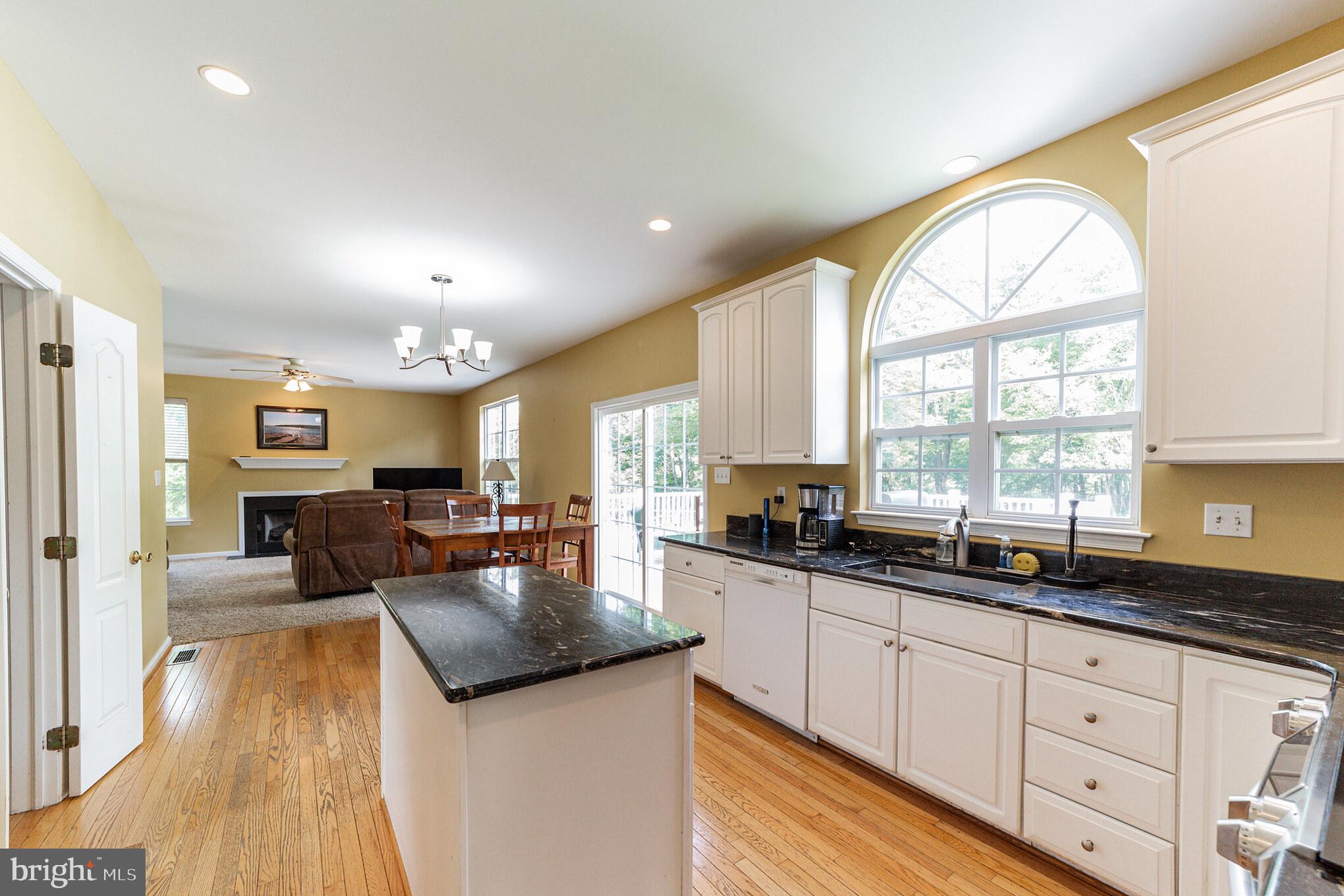 301 Worthington Road Exton, PA 19341 - Photo 11 of 40 Kitchen