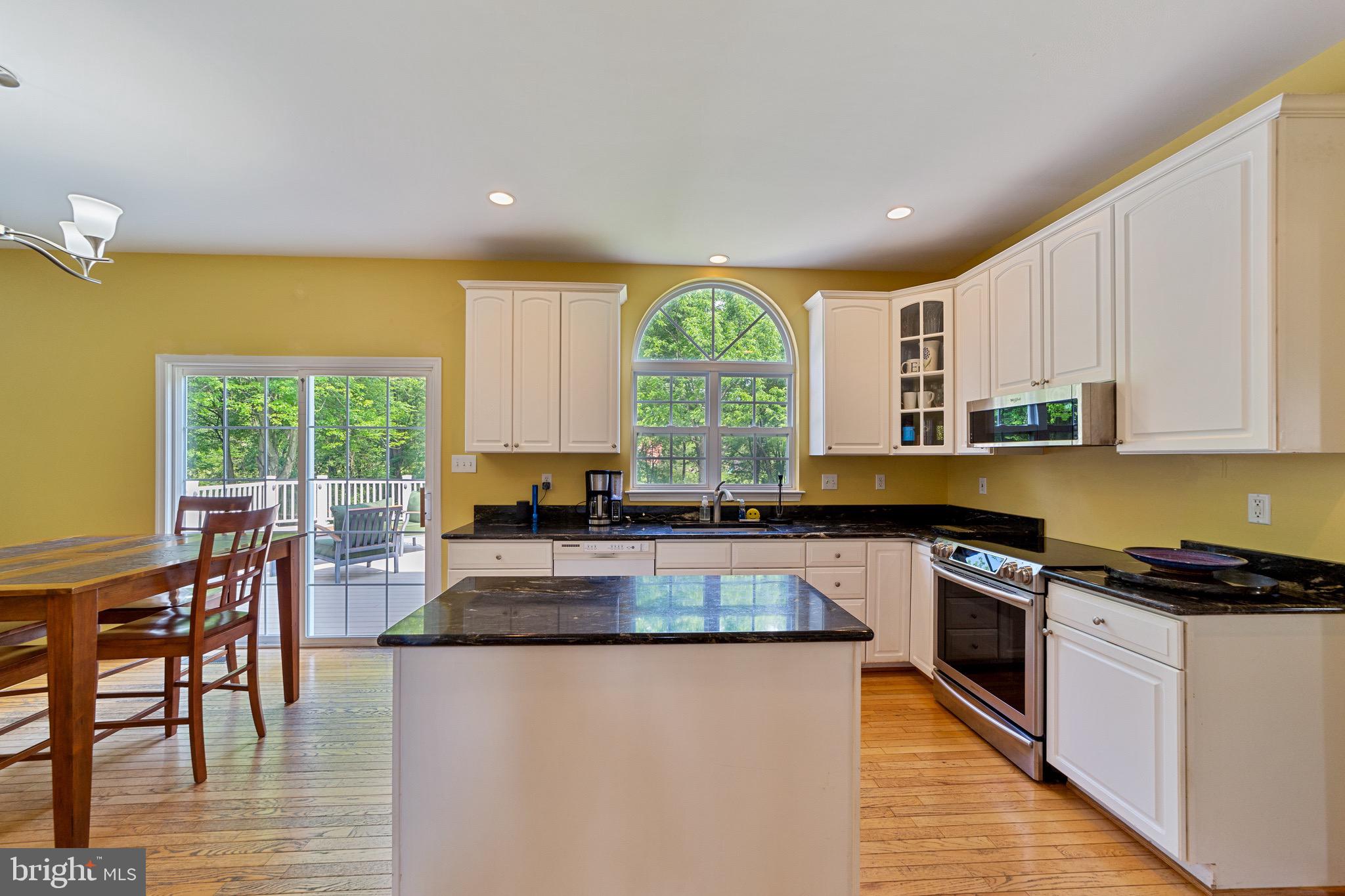 301 Worthington Road Exton, PA 19341 - Photo 12 of 40 Kitchen
