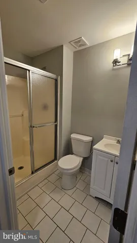 $1,800 | 9228-38 Blue Grass Road, Unit 27, Philadelphia, PA 19114