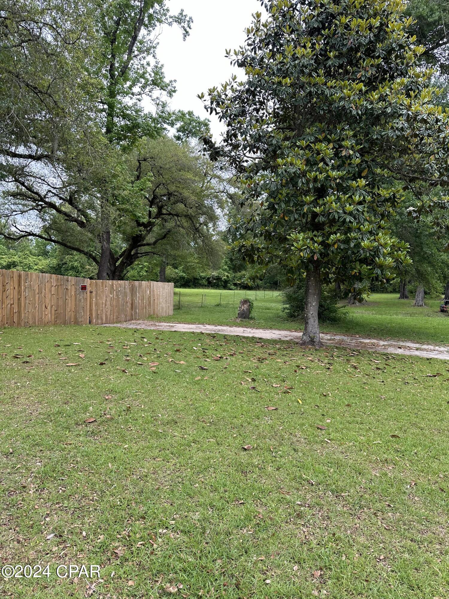 3054 Henderson Road Cottondale, FL 32431 - Photo 38 of 41