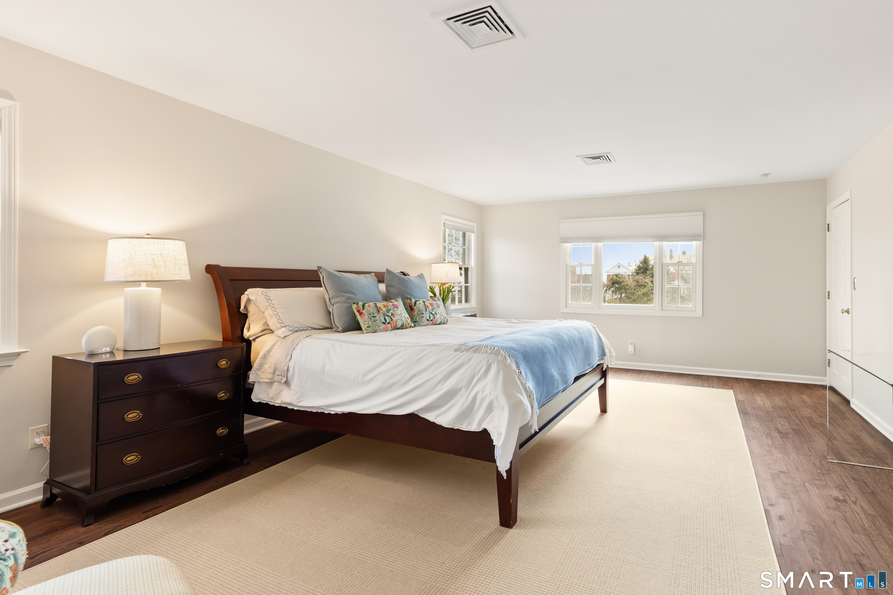 3050 Bronson Road Fairfield, CT 06824 - Photo 19 of 39