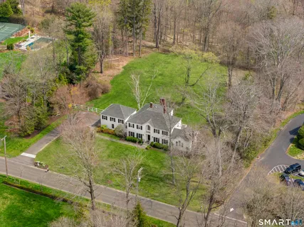 $2,495,000 | 3050 Bronson Road, Fairfield, CT 06824