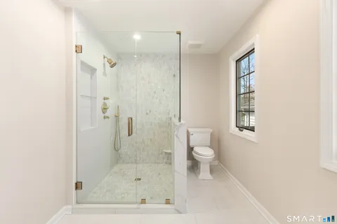 $2,495,000 | 3050 Bronson Road, Fairfield, CT 06824