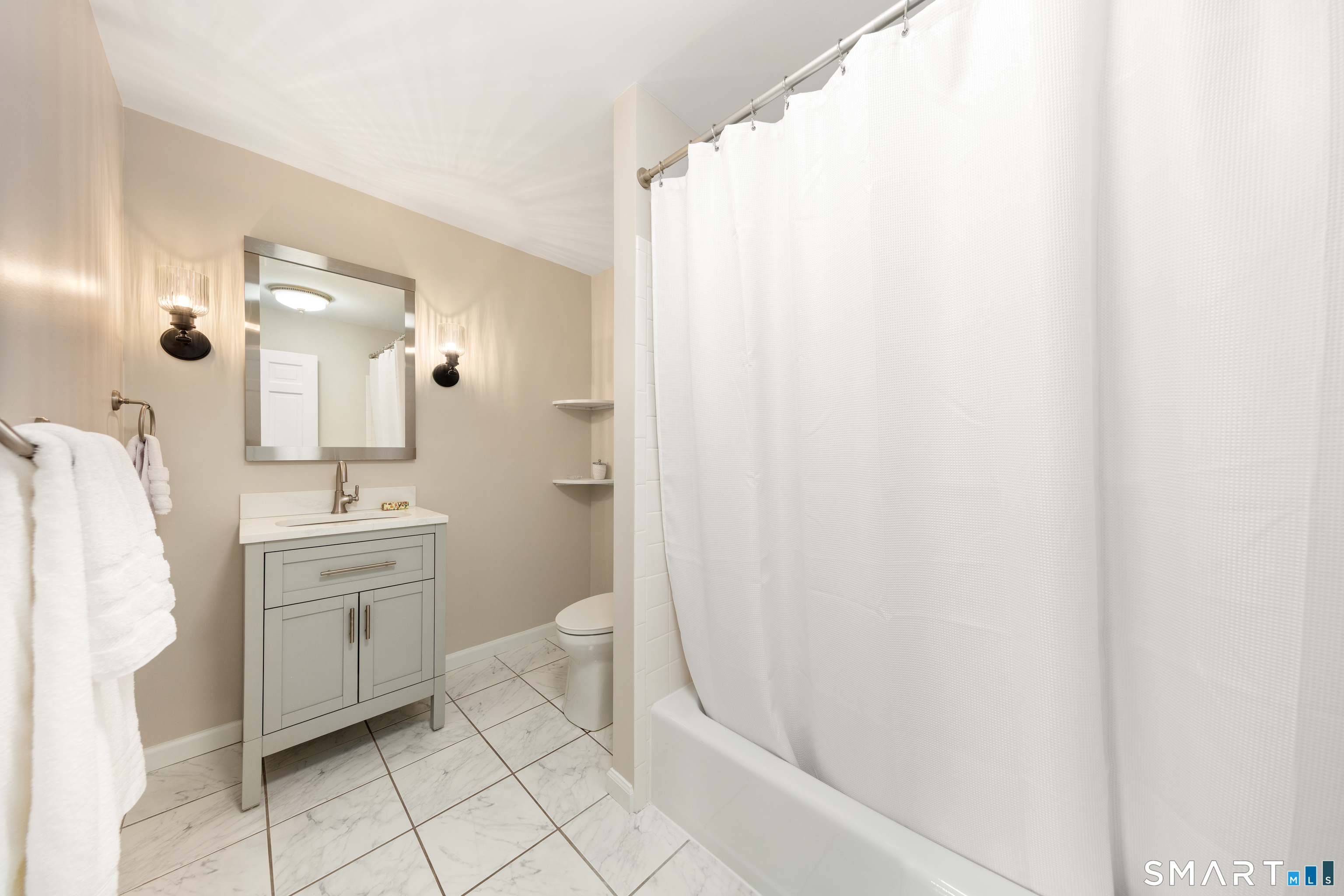 3050 Bronson Road Fairfield, CT 06824 - Photo 27 of 39